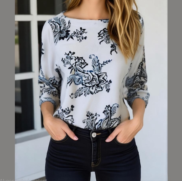 croft & barrow Tops - Croft & Barrow 3/4 Sleeve Pullover Cotton Paisley Boatneck Shirt